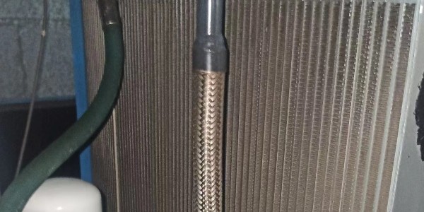 空壓機冷卻器產生水垢，如何清理？